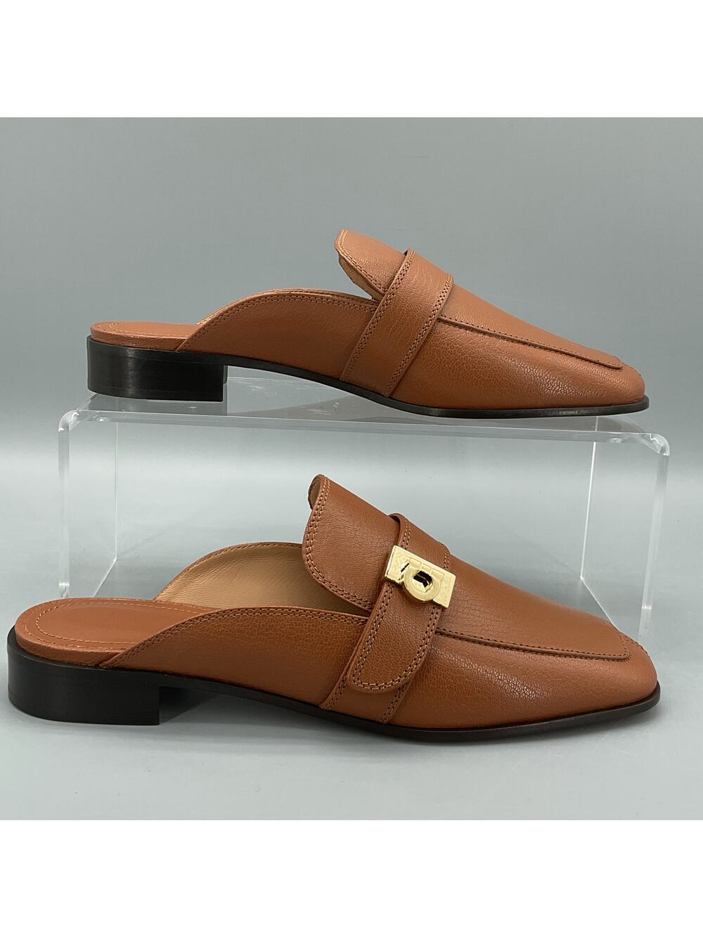 NEW Ferragamo Women’s Mavira Gancini Loafer Mules Brown Size 6C